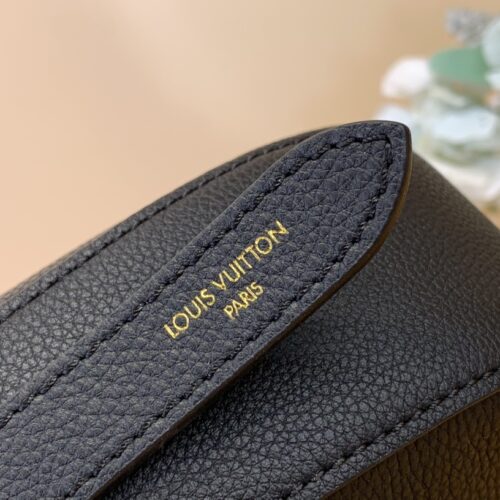 High Quality Luxury Louis Vuitton Low Key Shoulder product detail
