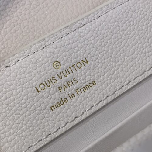 Louis Vuitton Capucines Mini product photo 8