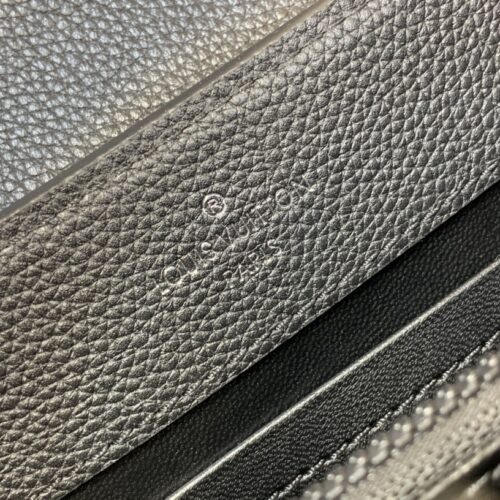 Louis Vuitton Capucines Mini product photo 8