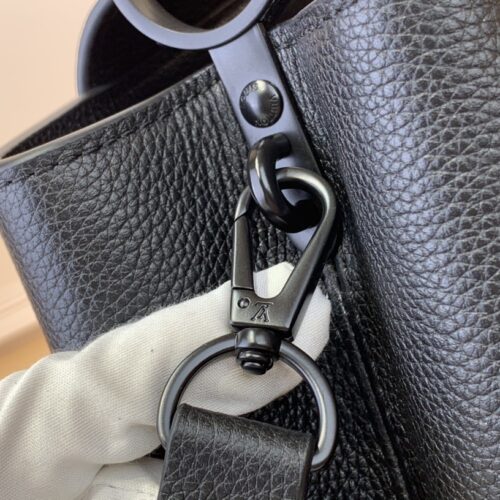 Louis Vuitton Capucines BB product photo 6