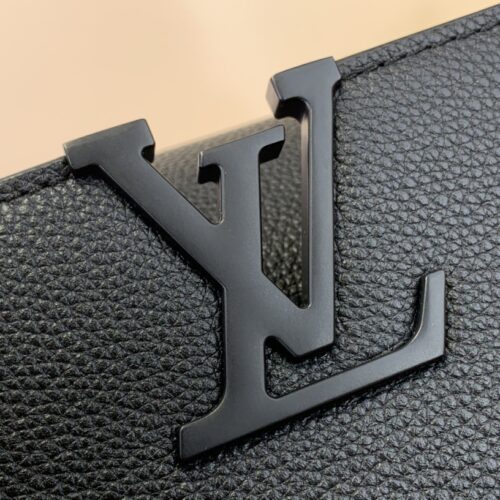 Louis Vuitton Capucines product photo 5