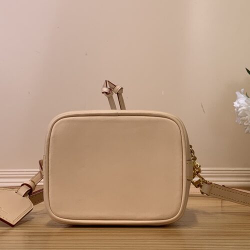 Louis Vuitton NANO NOÉ product photo 4