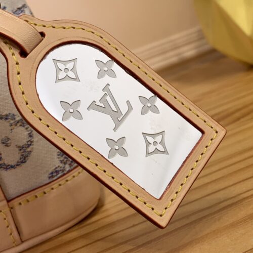 Louis Vuitton NANO NOÉ product photo 8