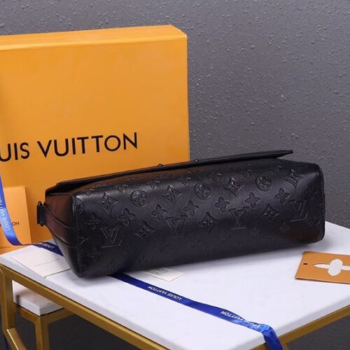 Louis Vuitton Sprinter Messenger M44729 product photo 4