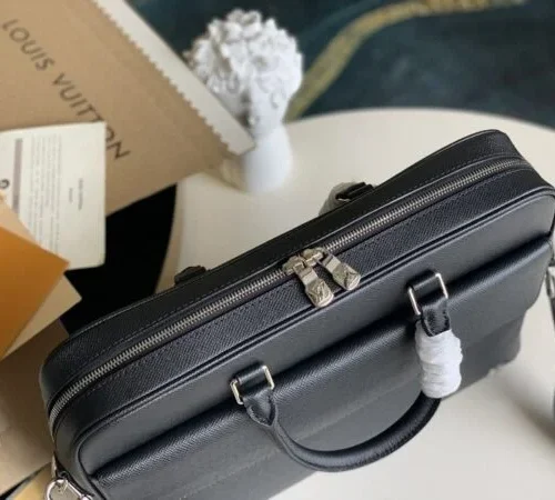 Louis Vuitton Alex Briefcase M30440 product photo 7