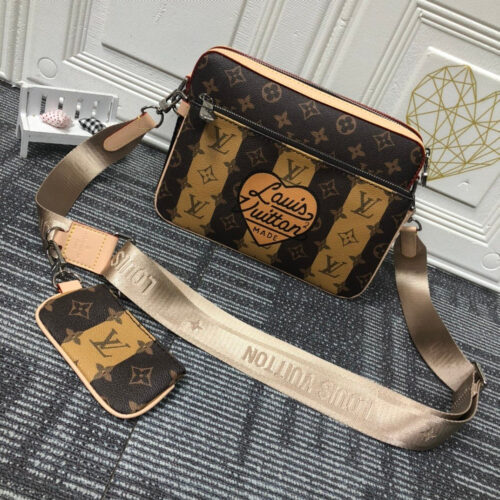 Louis Vuitton 3In1 Pochette Trio Messenger M69443 product photo 1