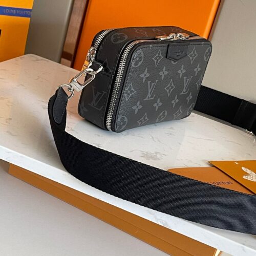 High Quality Luxury Louis Vuitton Alpha Wearable LV Wallet M81260 alternate view