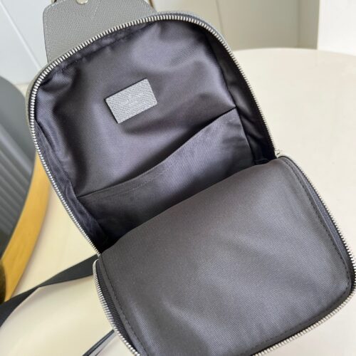 Louis Vuitton AVENUE SLING BAG LV M30859 product photo 8
