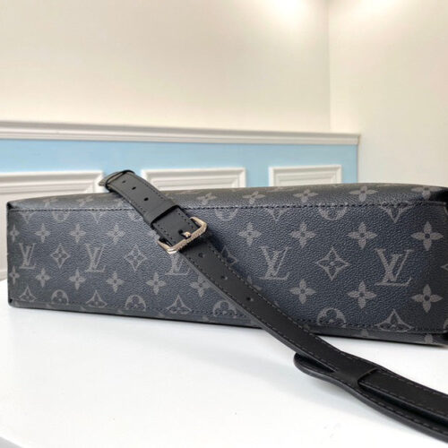 Louis Vuitton BRIEFCASE EXPLORER LV M40566 product photo 4