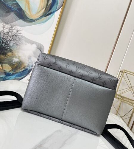 High Quality Luxury Louis Vuitton Discovery Backpack PM LV Backpack M30835 product detail