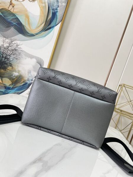 High Quality Luxury Louis Vuitton Discovery Backpack PM LV Backpack M30835 product detail