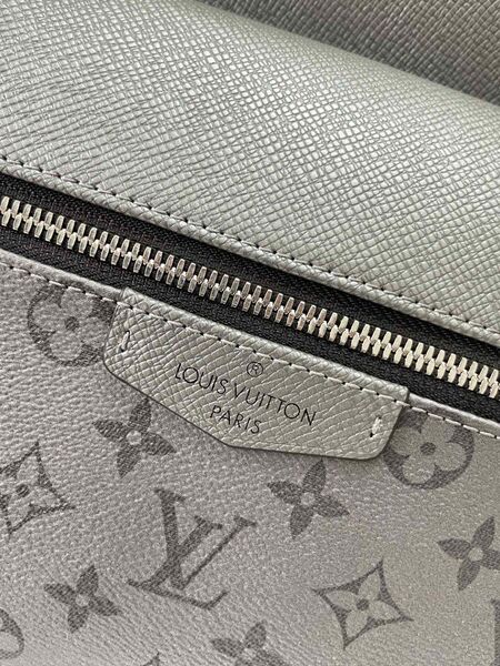 High Quality Luxury Louis Vuitton Discovery Backpack PM LV Backpack M30835 product detail