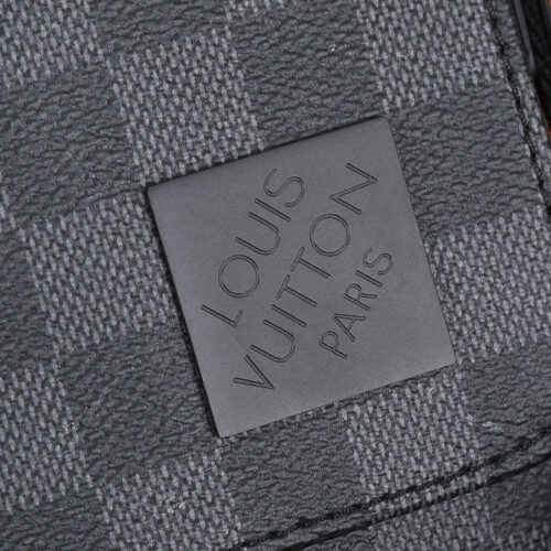High Quality Luxury Louis Vuitton District PM LV N42710 product detail