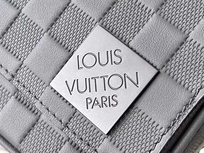 High Quality Luxury Louis Vuitton District PM LV N42711 product detail