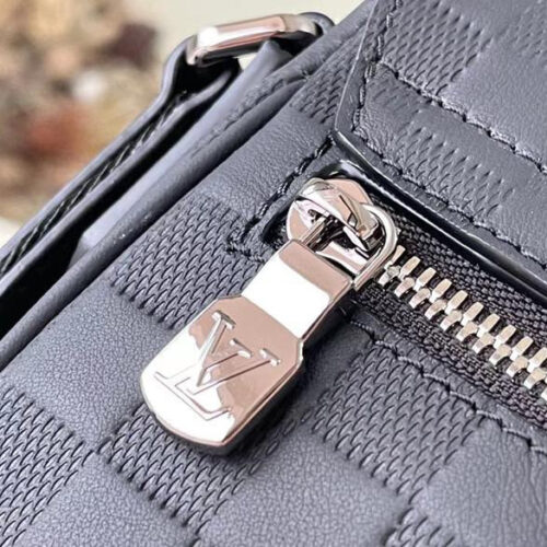 High Quality Luxury Louis Vuitton District PM LV N42711 product detail