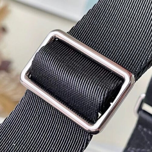 High Quality Luxury Louis Vuitton District PM LV N42711 product detail