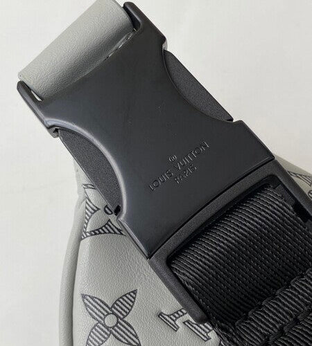 High Quality Luxury Louis Vuitton Discovery Bumbag M46108 product detail
