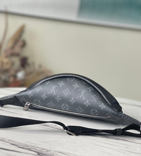 High Quality Luxury Louis Vuitton Discovery Bumbag PM M46035 product detail
