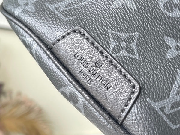 High Quality Luxury Louis Vuitton Discovery Bumbag PM M46035 product detail