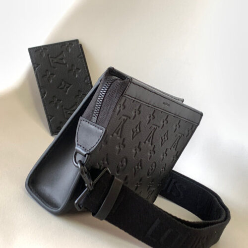 High Quality Luxury Louis Vuitton Gaston Wearable Wallet LV M81115 alternate view