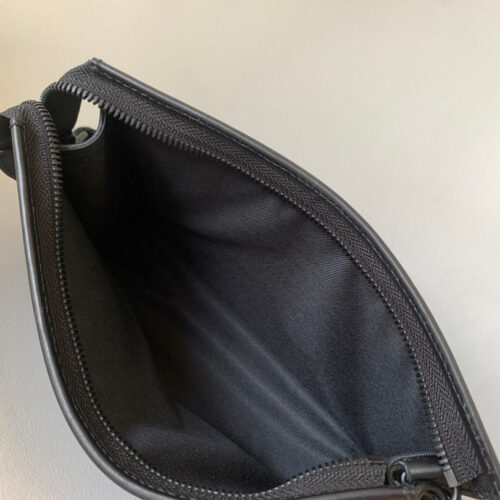 High Quality Luxury Louis Vuitton Gaston Wearable Wallet LV M81115 product detail