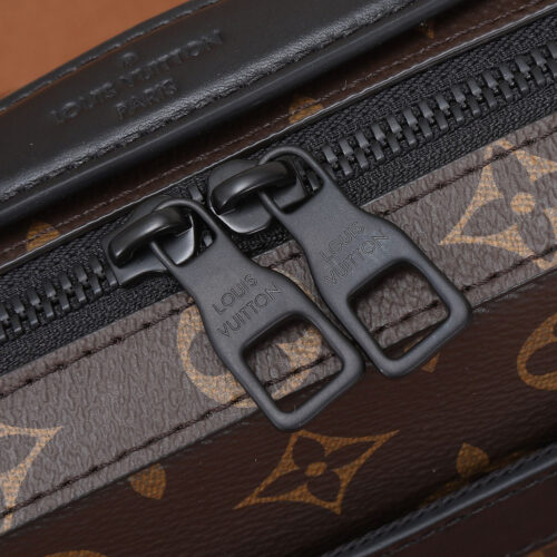 High Quality Luxury Louis Vuitton Handle Soft LV Trunk M45935 product detail