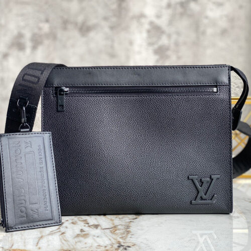 High Quality Luxury Louis Vuitton Messenger Voyage LV M59329