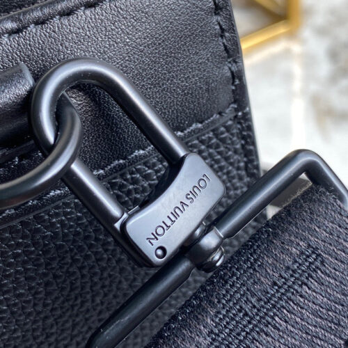 High Quality Luxury Louis Vuitton Messenger Voyage LV M59329 product detail