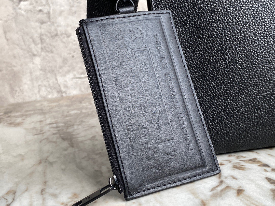 High Quality Luxury Louis Vuitton Messenger Voyage LV M59329 product detail