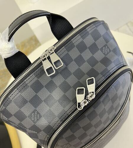 High Quality Luxury Louis Vuitton Michael Backpack Nv2 LV Backpack N45287 product detail