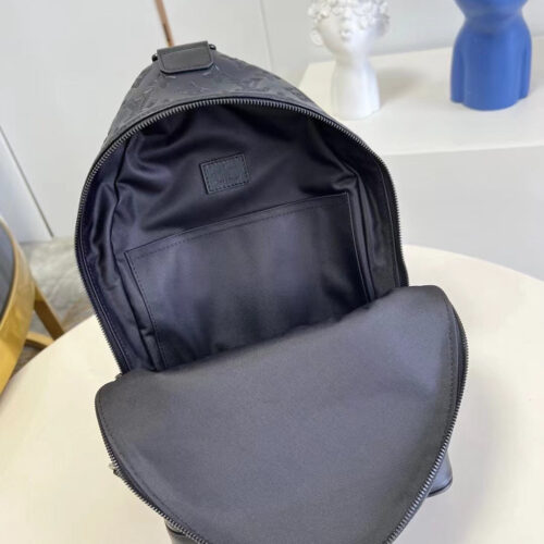 High Quality Luxury Louis Vuitton Racer Slingbag LV M46107 product detail