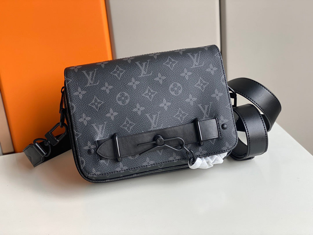 High Quality Luxury Louis Vuitton Steamer Messenger LV M45585
