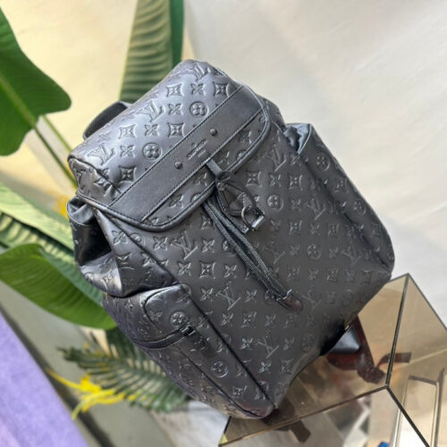 High Quality Luxury Louis Vuitton Trekking Backpack LV M43680 alternate view