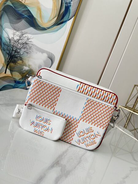 High Quality Luxury Louis Vuitton Trio Messenger Bag LV M20665