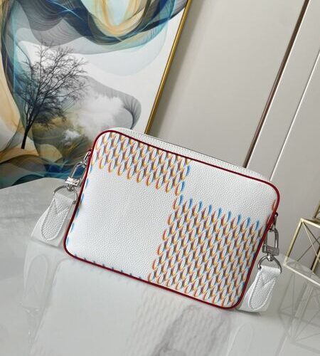 High Quality Luxury Louis Vuitton Trio Messenger Bag LV M20665 product detail