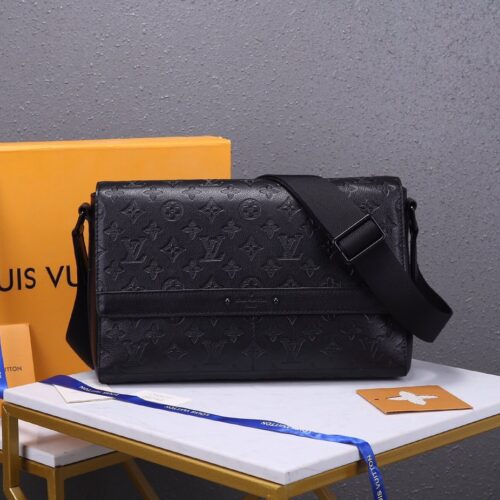 Louis Vuitton Sprinter Messenger M44729 product photo 1