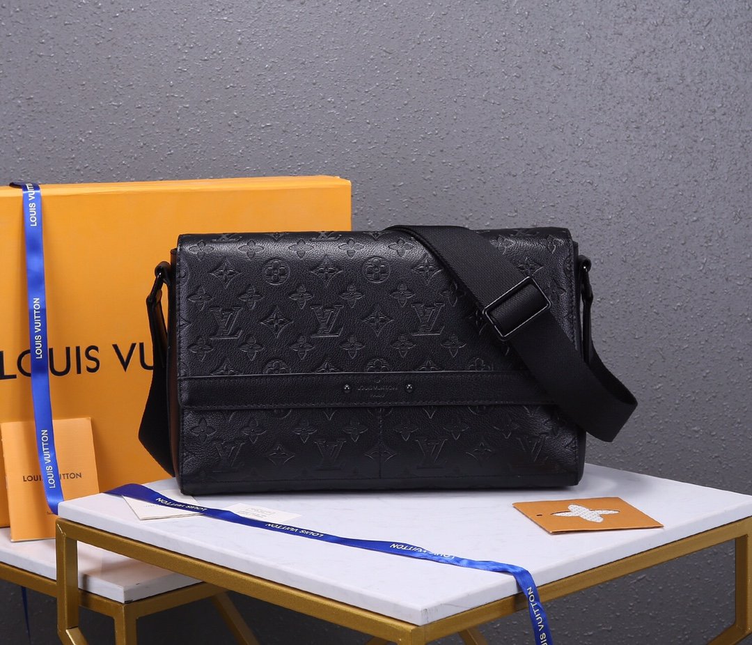 High Quality Luxury Louis Vuitton -Sprinter Messenger M44729