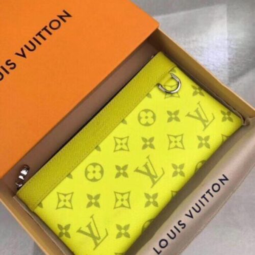High Quality Luxury Louis Vuitton Discovery Pochette Taigarama Bahia M30281 Blv1064