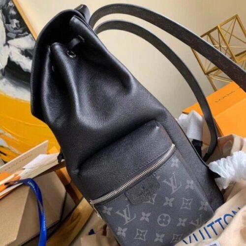 High Quality Luxury Louis Vuitton Outdoor Backpack Taigarama M30417 Blv882 product detail