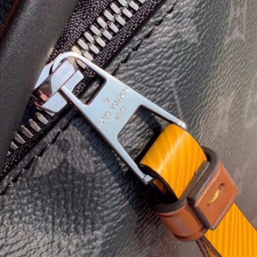 High Quality Luxury Louis Vuitton Discovery Bumbag Monogram Eclipse M45220 Blv861 product detail