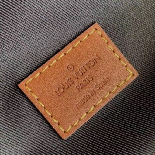 High Quality Luxury Louis Vuitton Discovery Bumbag Monogram Eclipse M45220 Blv861 product detail