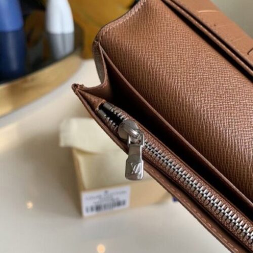 High Quality Luxury Louis Vuitton Brazza Wallet Monogram Calfskin M69700 Blv1094 product detail