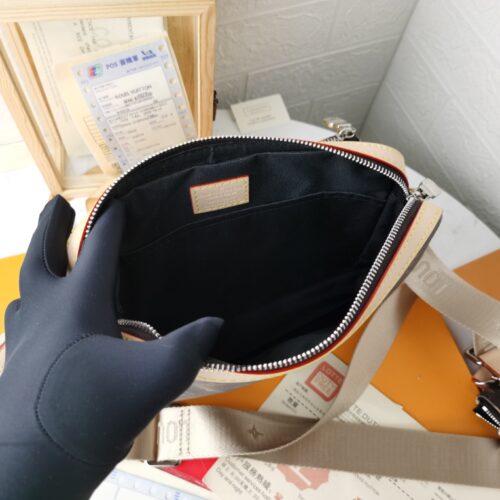 Louis Vuitton 3In1 Pochette Trio Messenger M69443 product photo 8