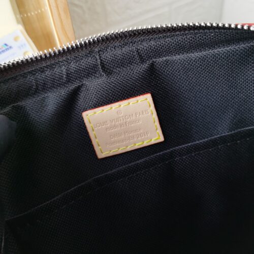 Louis Vuitton 3In1 Pochette Trio Messenger M69443 product photo 9