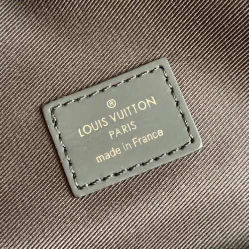 Louis Vuitton Discovery Backpack Pm M43186 Black product photo 10