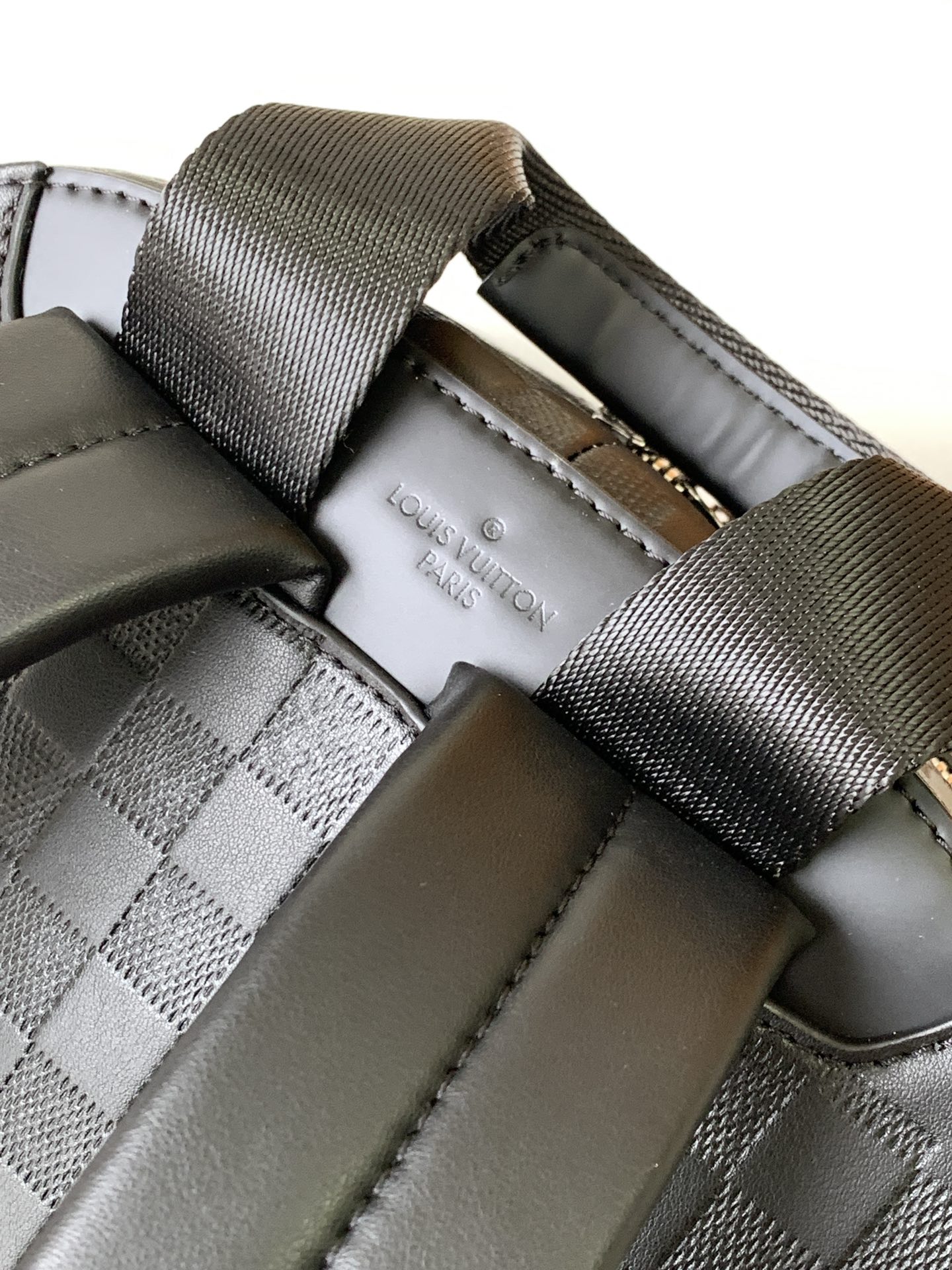 High Quality Luxury Louis Vuitton -Campus Backpack N40094 Black product detail