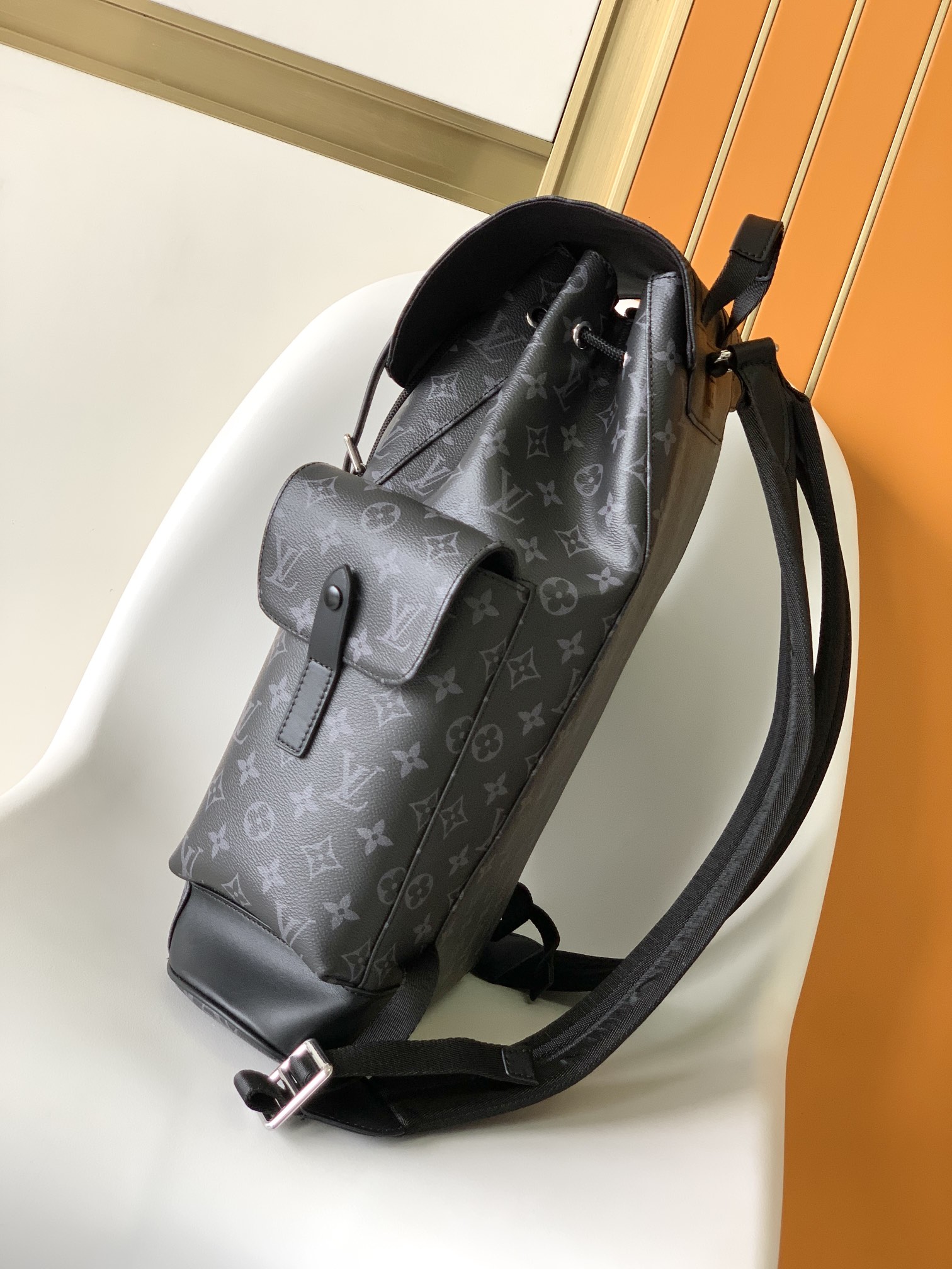 High Quality Luxury Louis Vuitton -Christopher PM M43735 Mono Black product detail