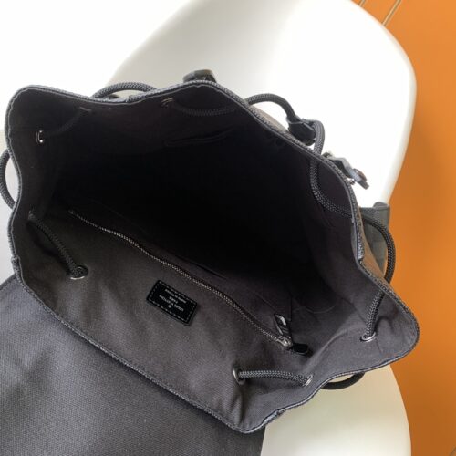 Louis Vuitton Christopher Pm N41379 Plaid Black product photo 8