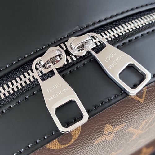 Louis Vuitton Josh M45349 product photo 7