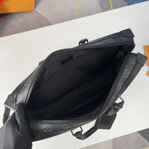 Louis Vuitton Soft Trunk Briefcase M44952 product photo 9